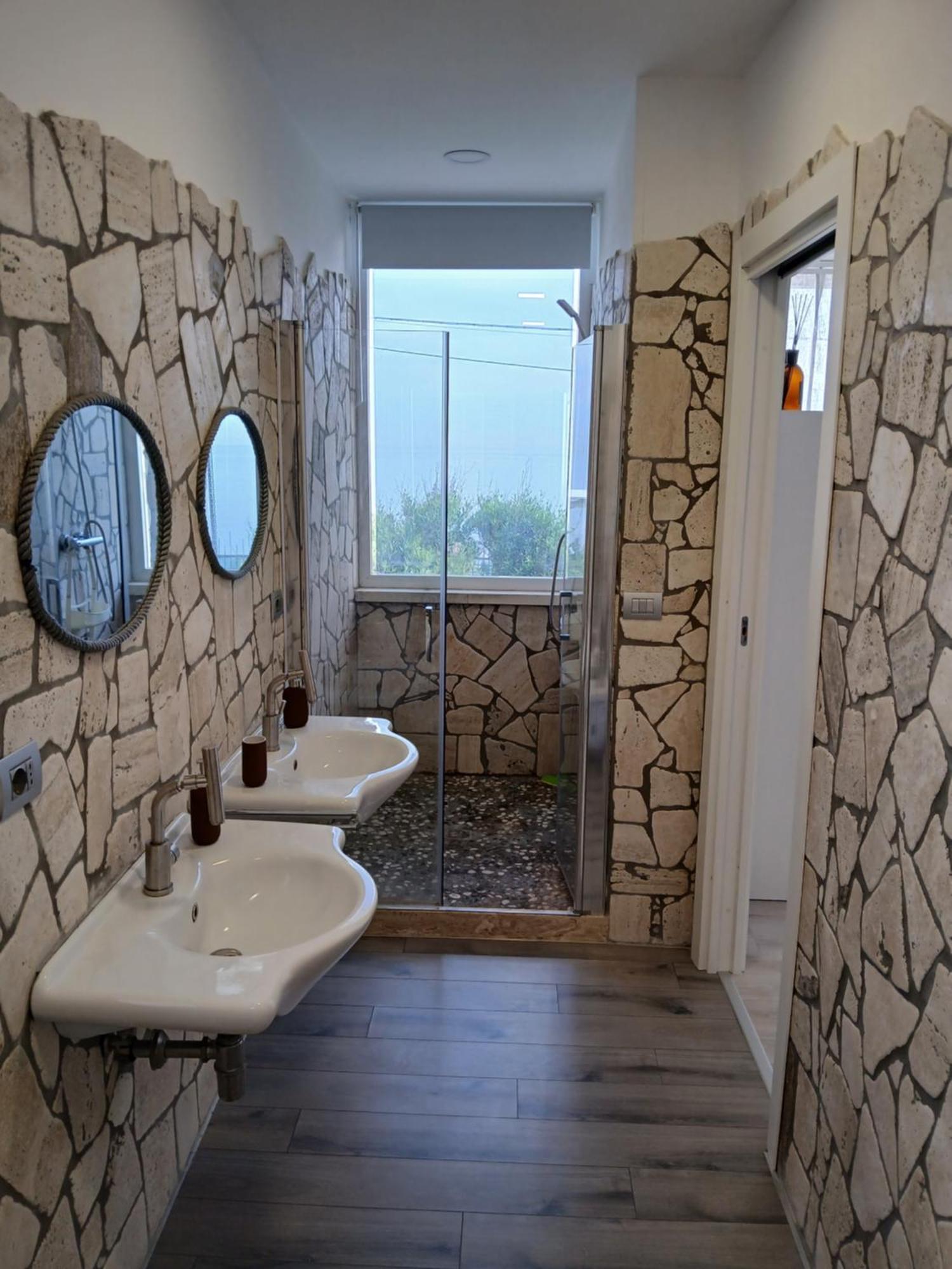 Casa Viky Hotel Bari Bilik gambar